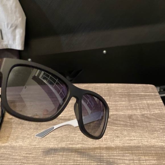 Prada Sport SPS03Q - Picture 2 of 4